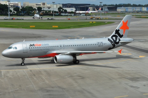 9V-JSE - A320-232 - Jetstar Asia - SIN - 31-01-2012