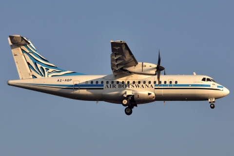 A2-ABP - ATR 42-500 - Air Botswana - JNB - 31-05-2012