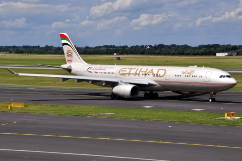 A6-AFD - A330-343 - Etihad Airways - DUS - 07-07-2012