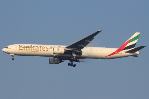 A6-EMN - 777-31H - Emirates - BKK - 25-01-2012