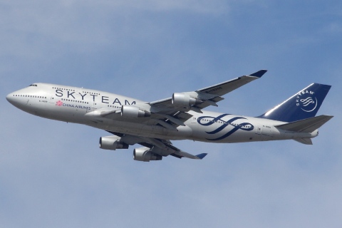 B-18206 - 747-409 - China Airlines - LAX - 10-03-2012b