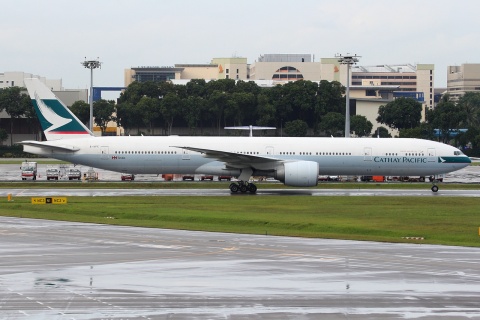 B-KPE - 777-367(ER) - Cathay Pacific Airways - SIN - 31-01-2012