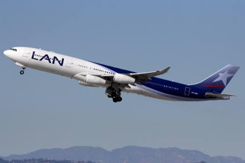 CC-CQE - A340-313E - LAN Airlines - LAX - 04-03-2012