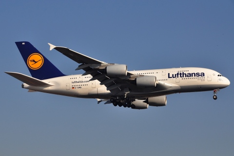 D-AIMb - A380-841 - Lufthansa - JNB - 31-05-2012