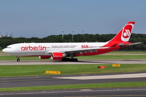 D-ALPI - A330-223 - Air Berlin - DUS - 01-08-2012