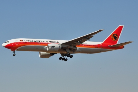 D2-TEE - 777-2M2(ER) - TAAG _ Linhas Aereas de Angola Airlines - JNB - 25-05-2012
