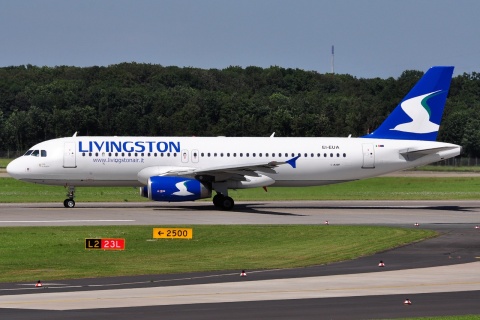 EI-EUA - A320-232 - Livingston - DUS - 01-08-2012
