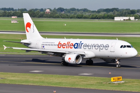 EI-LIS - A320-214 - Belle Air Europe - DUS - 01-08-2012