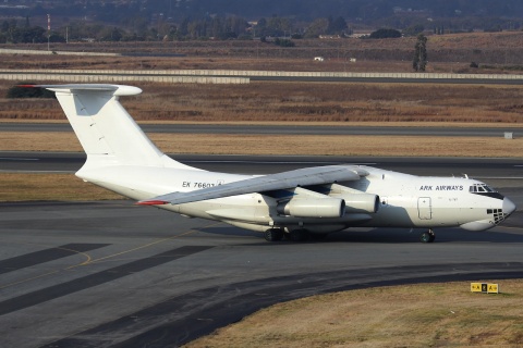 EK76603 - Ilyushin Il-76T - Ark Airways - JNB - 28-05-2012