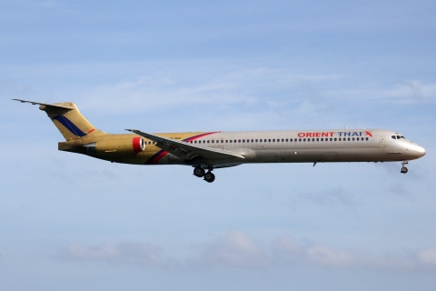 HS-MDI - MD-81 - Orient Thai Airlines - HKT - 03-02-2012