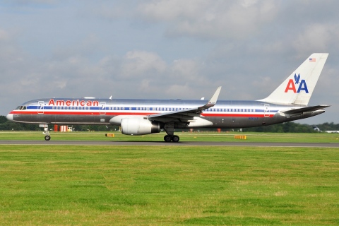N190AA - 757-223(WL) - American Airlines - MAN - 24-08-2012
