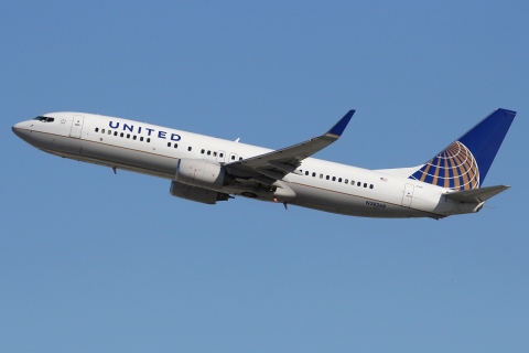 N38268 - 737-824(WL) - United Airlines - LAX - 04-03-2012