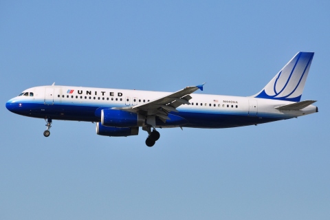 N440UA - A320-232 - United Airlines - LAX - 08-03-2012