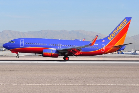 N487WN - 737-7H4(WL) - Southwest Airlines - LAS - 05-03-2012