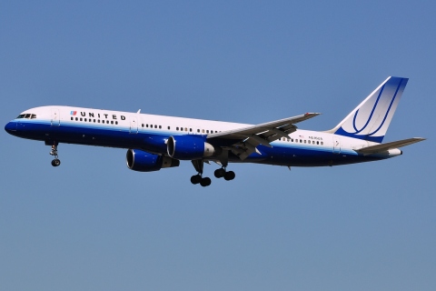 N516UA - 757-222 - United Airlines - LAX - 09-03-2012