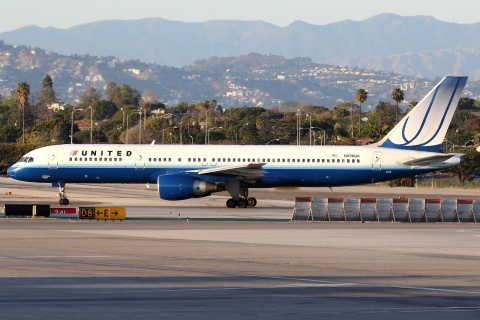 N598UA - 757-222(WL) - United Airlines - LAX - 04-03-2012