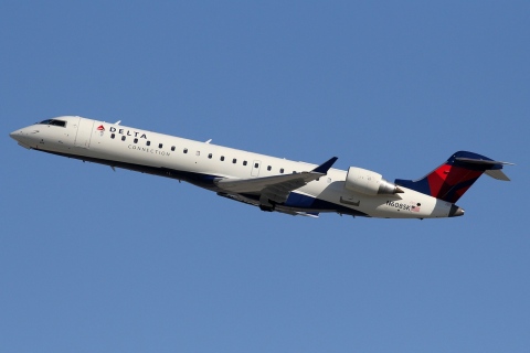 N608SK - CRJ-701ER - Delta Connection - LAX - 04-03-2012