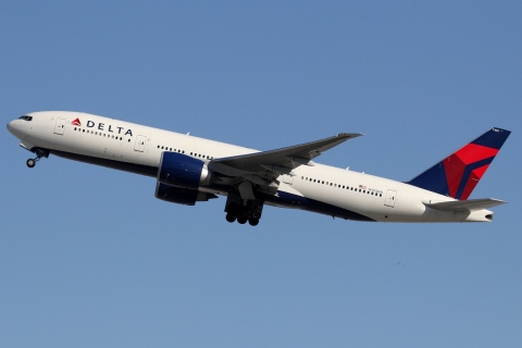 N705DN - 777-232(LR) - Delta Air Lines - LAX - 04-03-2012