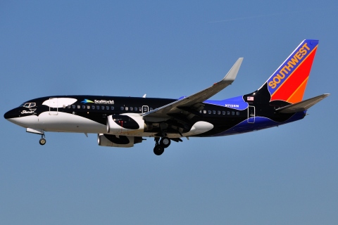 N713SW - 737-7H4(WL) - Southwest Airlines - LAX - 09-03-2012