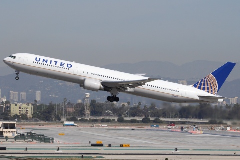 N76064 - 767-424(ER) - United Airlines - LAX - 10-03-2012