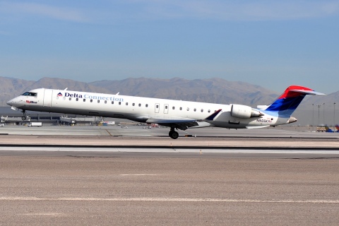 N810SK - CRJ-900LR - Delta Connection - LAS - 05-03-2012