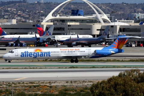 N876GA - MD-82 - Allegiant Air - LAX - 04-03-2012