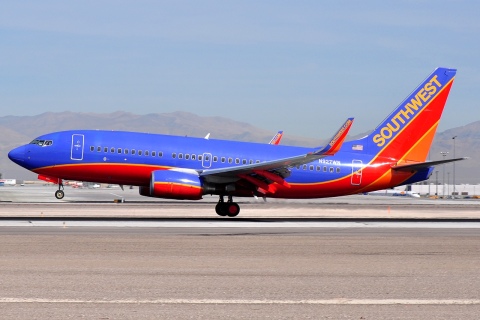 N927WN - 737-7H4(WL) - Southwest Airlines - LAS - 05-03-2012