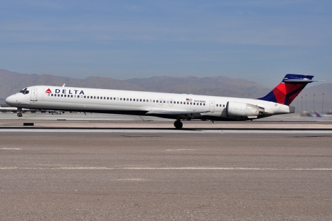 N928DN - MD-90-30 - Delta Air Lines - LAS - 05-03-2012