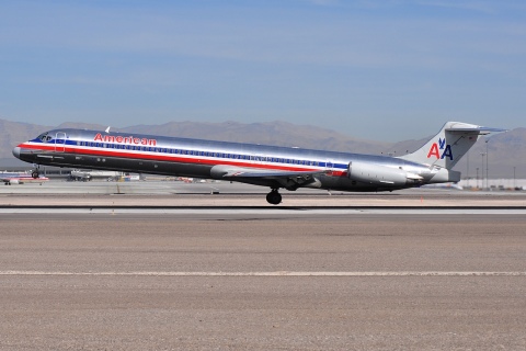 N954U - MD-82 - American Airlines - LAS - 05-03-2012