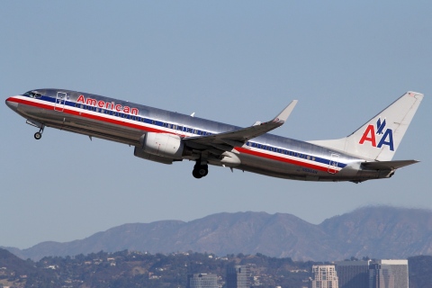 N956AN - 737-823(WL) - American Airlines - LAX - 04-03-2012