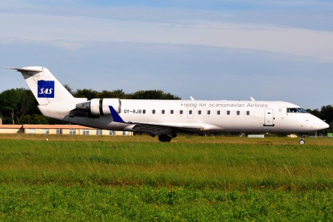 OY-RJB - CRJ-200LR - SAS Scandinavian Airlines - LUX - 02-09-2012