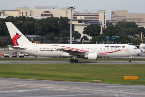 P2-PXW - 767-383(ER) - Air Niugini - SIN - 31-01-2012