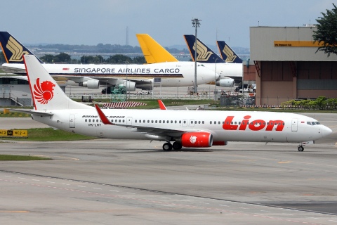 PK-LHT - 737-9GP(ER)(WL) - Lion Air - SIN - 31-01-2012