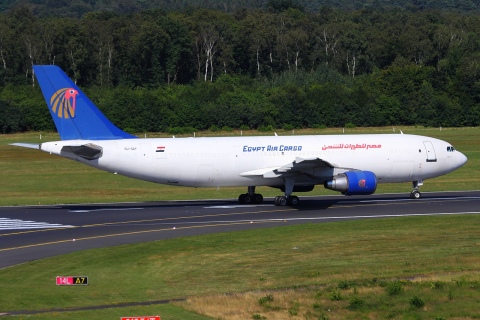 SU-GAY - A300-622R - Egyptair Cargo - CGN - 01-08-2012