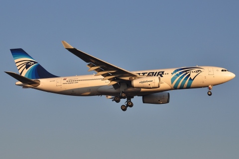 SU-GCF - A330-243 - EgyptAir - JNB - 31-05-2012