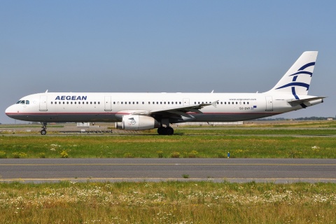 SX-DVP - A321-231 - Aegean Airlines - CDG - 10-08-2012