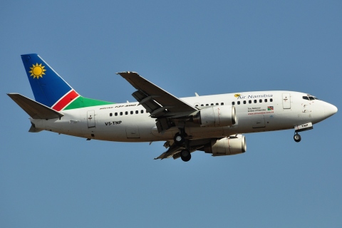 V5-TNP - 737-528 - Air Namibia - JNB - 25-05-2012