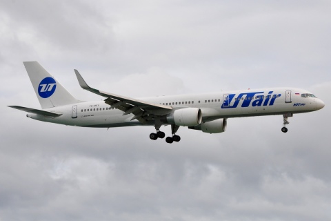 VQ-BEY - 757-2Q8(WL) - UTAir Aviation - HKT - 30-01-2012