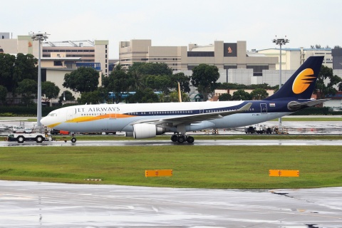 VT-JWH - A330-202 - Jet Airways - SIN - 31-01-2012