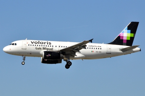 XA-VOI - A319-132 - Volaris - LAX - 09-03-2012
