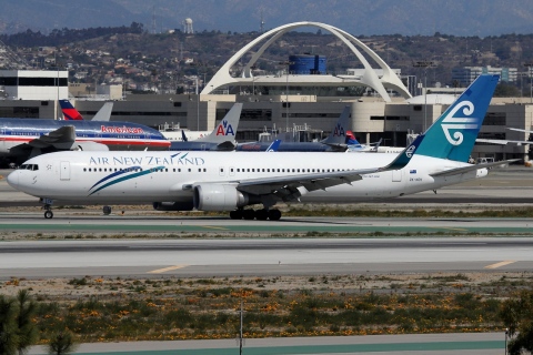 ZK-NCK - 767-319(ER)(WL) - Air New Zealand - LAX - 04-03-2012