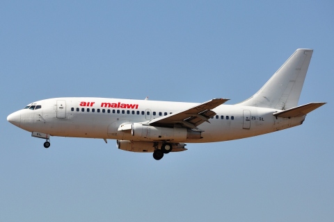 ZS-SIL - 737-244 - Air Malawi - JNB - 25-05-2012