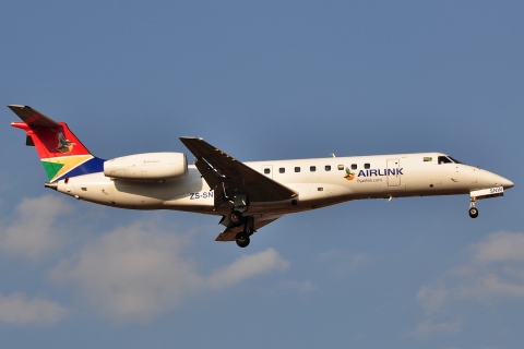 ZS-SNW - ERJ-135-LR - South African Airlink - JNB - 30-01-2012