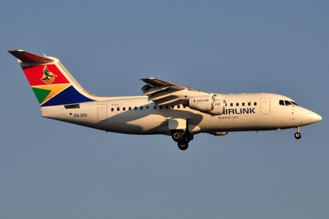 ZS-SSI - RJ85 - South African Airlink - JNB - 31-05-2012
