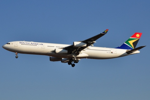 ZS-SXF - A340-313 - South African Airways - JNB - 30-05-2012