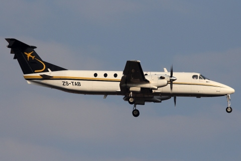 ZS-TAB - Beech 1900C- - TAB Air Charter - JNB - 28-05-2012