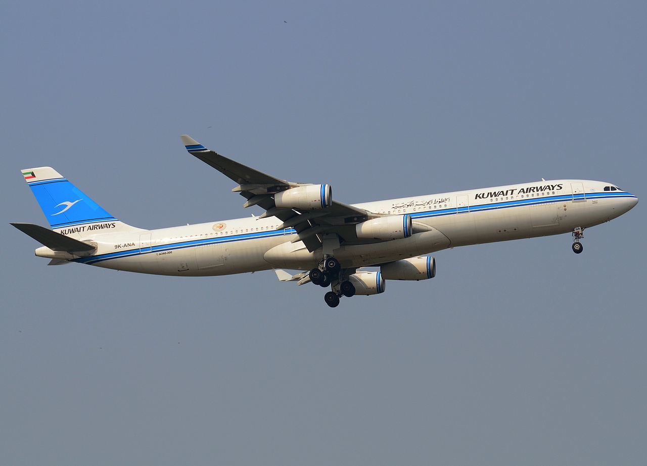 9K-ANA - A340-313 - Kuwait Airways - BKK - 01-02-2013
