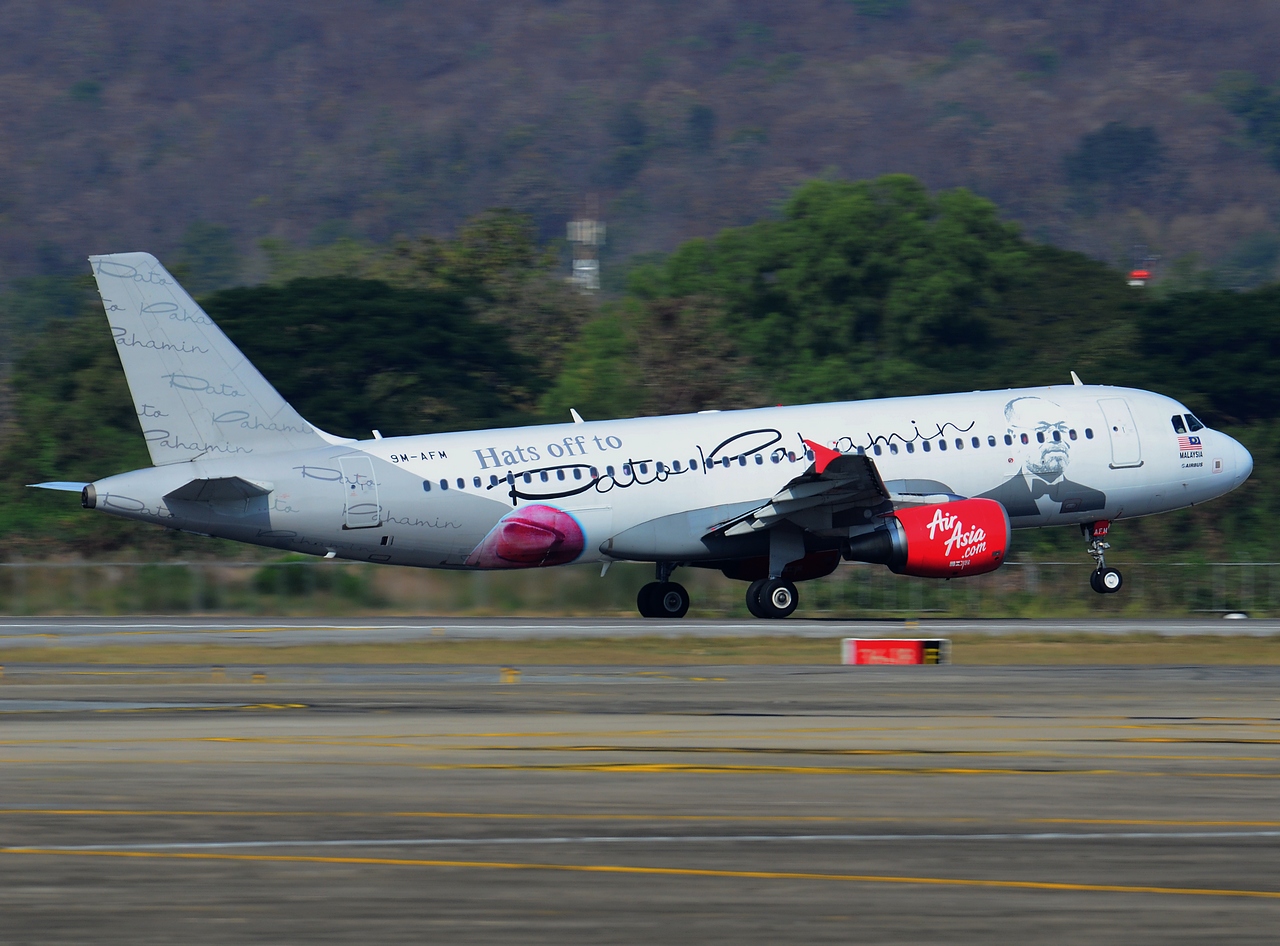 9M-AFM - A320-216 - AirAsia - CNX - 04-02-2013