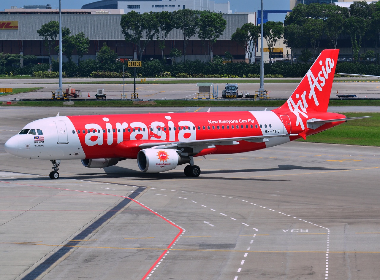 9M-AFQ - A320-216 - AirAsia - SIN - 29-01-2013