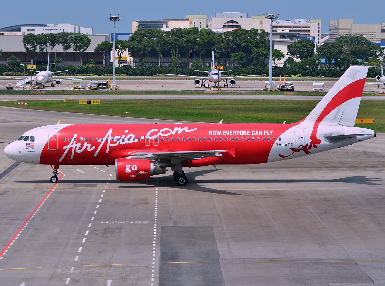 9M-AFR - A320-216 - AirAsia - SIN - 29-01-2013